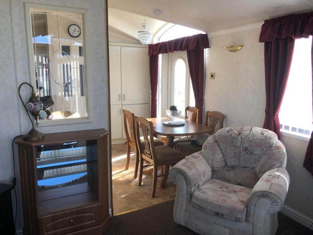 Pg58 2 Bed Caravan Golden Palm Chapel St Leonards Bagian luar foto