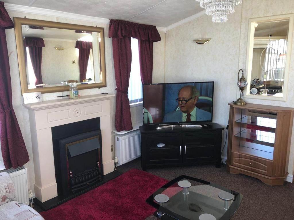 Pg58 2 Bed Caravan Golden Palm Chapel St Leonards Bagian luar foto